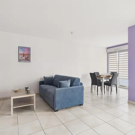Pour 4 Personnes Au Coeur De La Baule